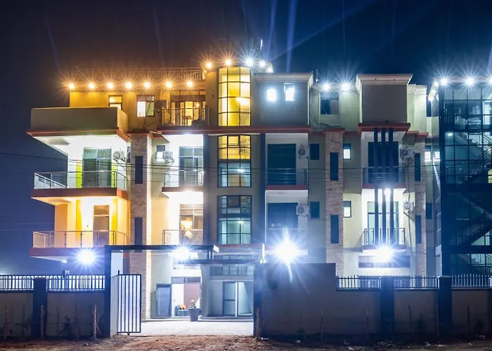 Ngabu Hotel